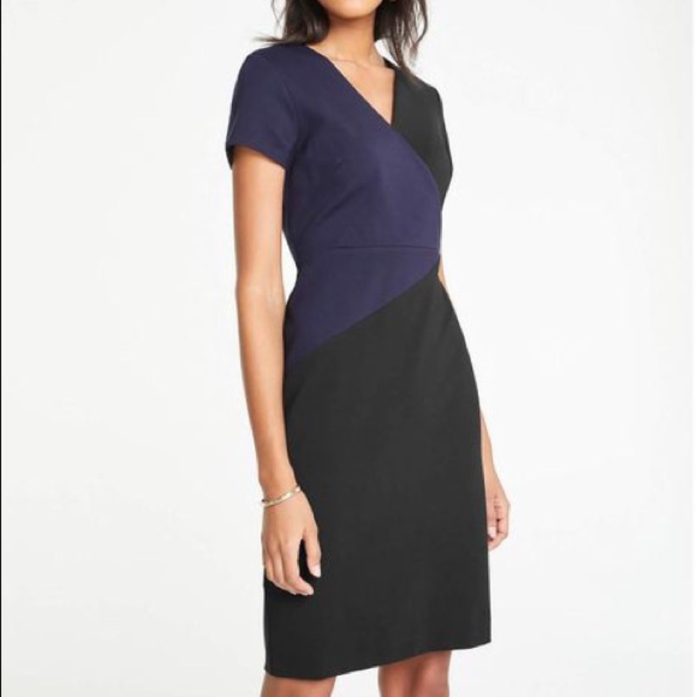 Ann Taylor The All-Day Ponte Dress in Colorblock